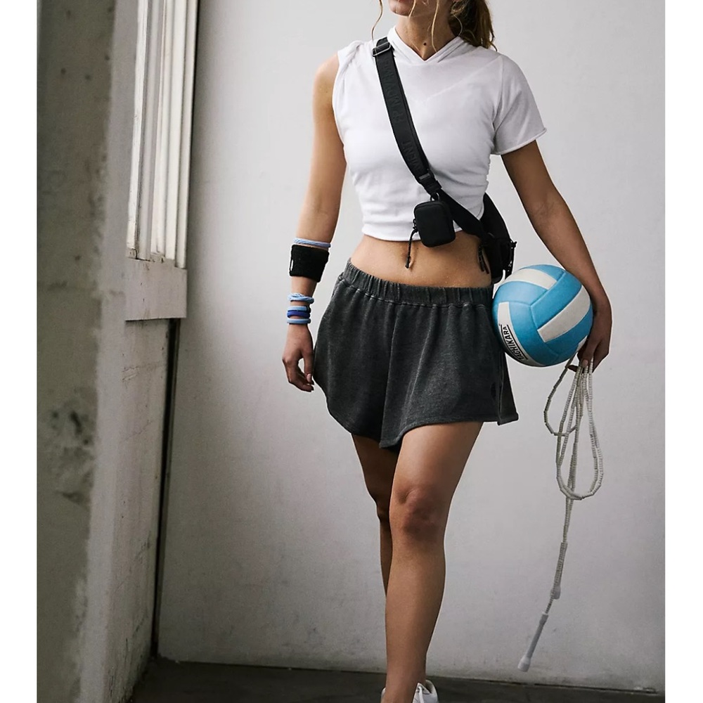 NWT Free People Around We Go Shorts in Washed Black - Various - Picture 7 of 7